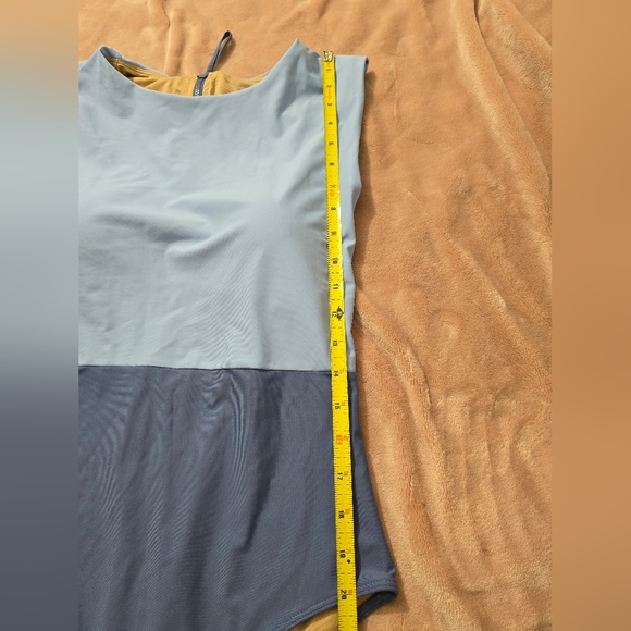 Summersalt The Surfer Sky & Blue Mountain Two-Tone Swimsuit Zipper Size 10 - Picture 4 of 9